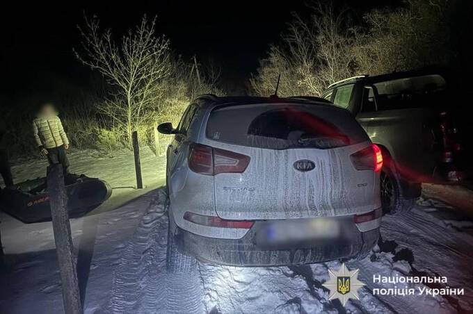 На Вінниччині затримали переправника, який за 8000 доларів допомагав тікати за кордон