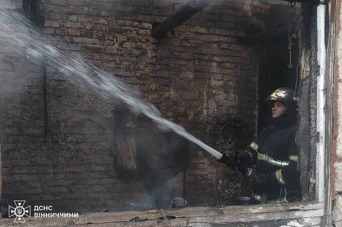 П’ять пожеж за добу: на Вінниччині горіли ресторан, ферма та автомобіль