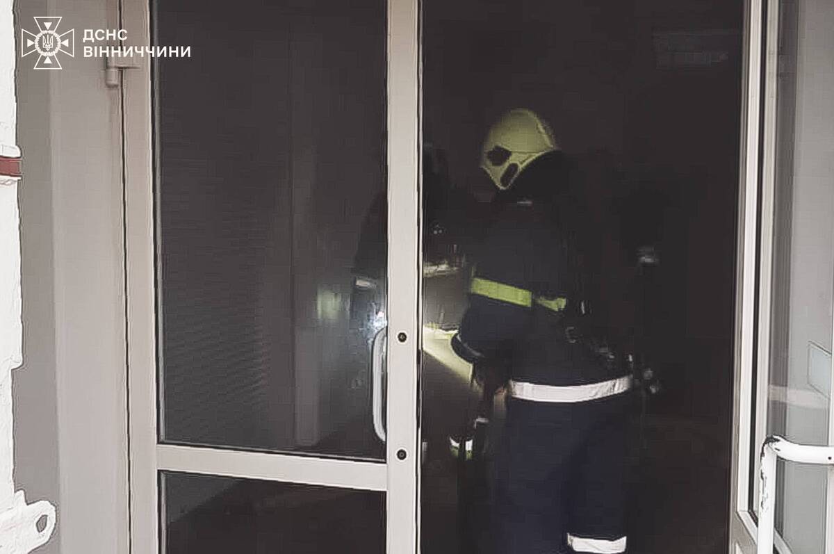 У Могилеві-Подільському сталася пожежа в торговельному центрі: що відомо