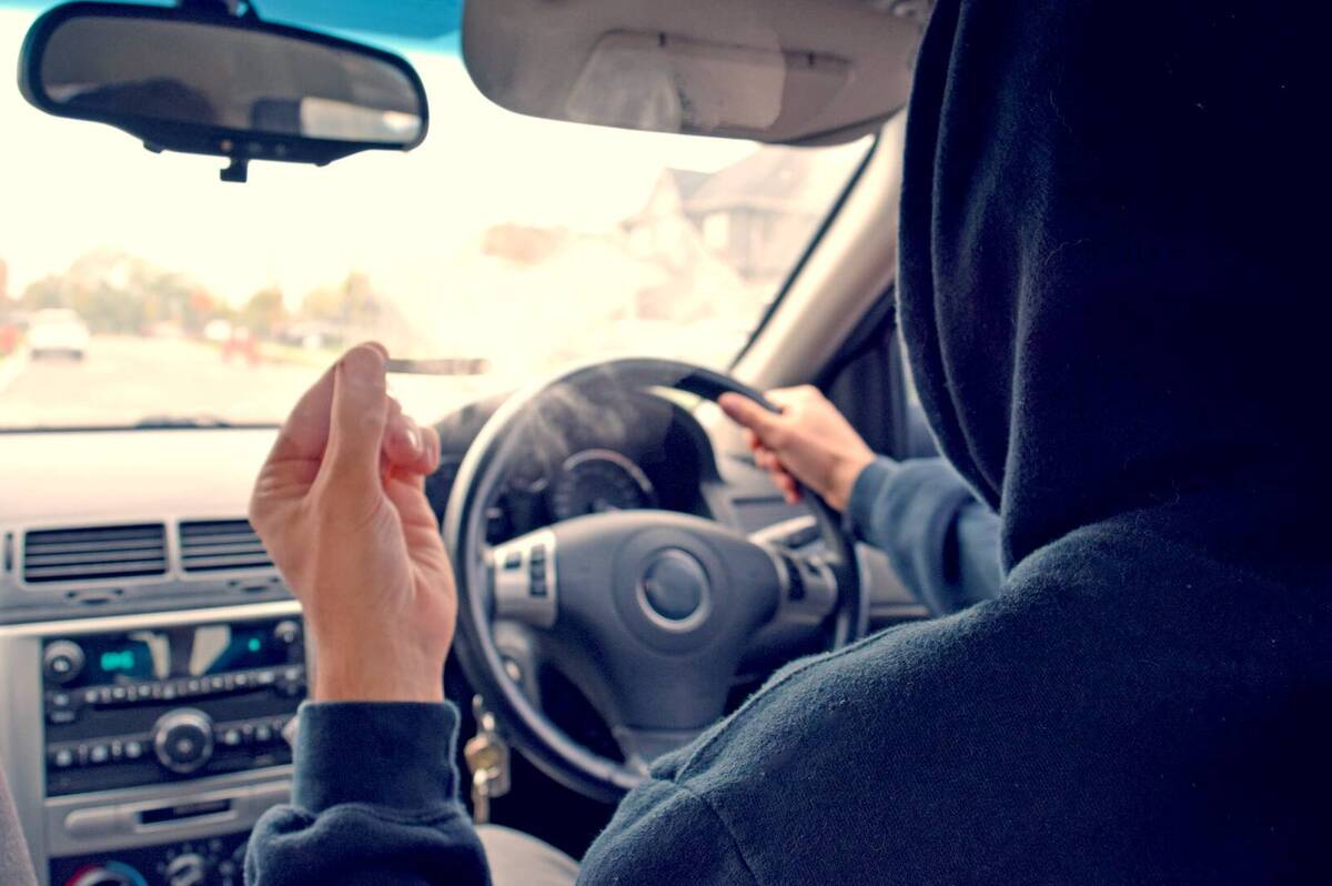 Вінничанин під дією двох наркотиків та без прав ганяв містом 