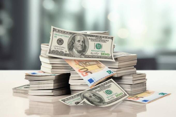 НБУ оновив курс валют: скільки коштує євро, долар та злотий у четвер, 26 лютого