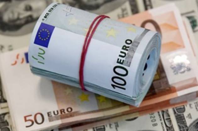 НБУ оновив курс валют: скільки коштує євро, долар та злотий у п'ятницю, 27 лютого