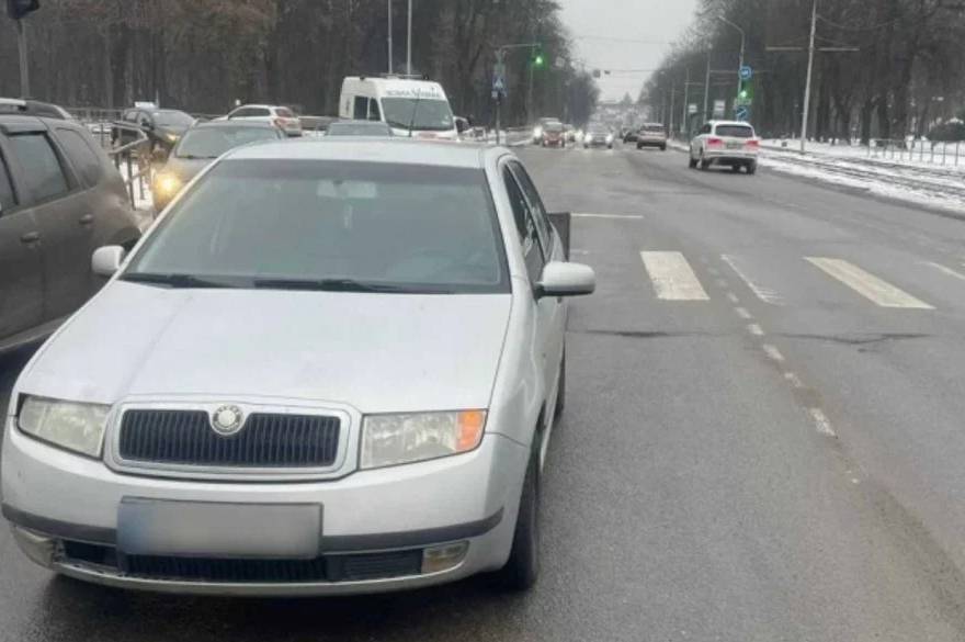 Десятирічна дитина потрапила під колеса авто на пішохідному переході