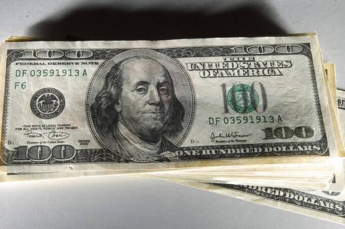 НБУ оновив курс валют: скільки коштує євро, долар та злотий у четвер, 5 березня