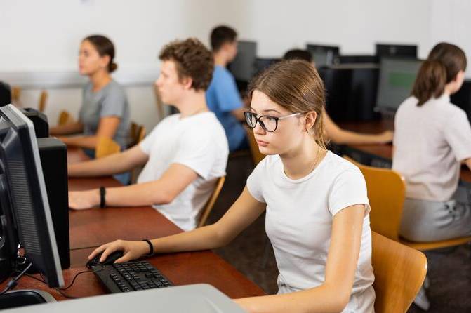 Реєстрація на НМТ-2026 розпочалася: що потрібно знати вступникам