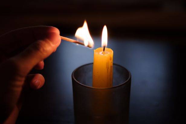 На Вінниччині сьогодні запровадять графіки погодинних відключень світла