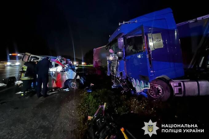 Смертельна ДТП біля Писарівки: водія вантажівки засудили за загибель шістьох людей