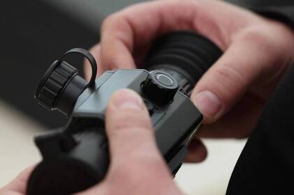 Глаза в темноте: что умеют современные приборы ночного видения и почему они стали доступнее