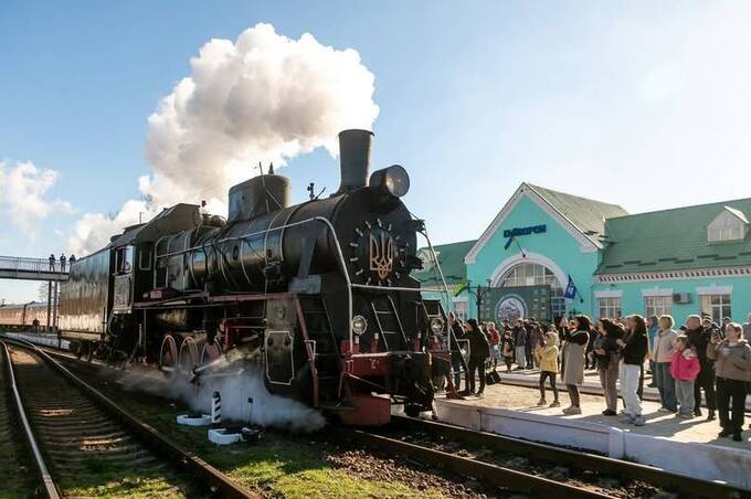 Вінничан запрошують у весняний ретро-тур на паровозі Гайворонською вузькоколійкою