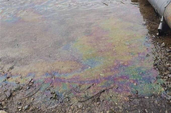 У Молдові оголосили екологічну тривогу після удару рф по Дністровській ГЕС