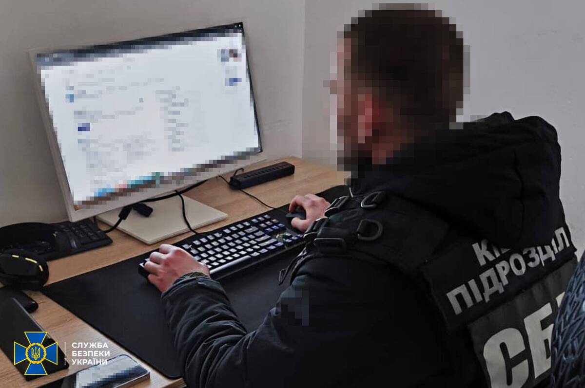 На Вінниччині чоловіку повідомили про підозру за пропаганду комуністичної символіки