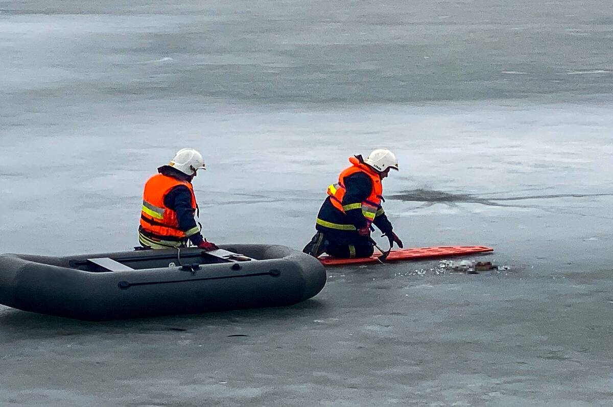 На Вінниччині з водойми дістали тіло чоловіка, який зник кілька місяців тому