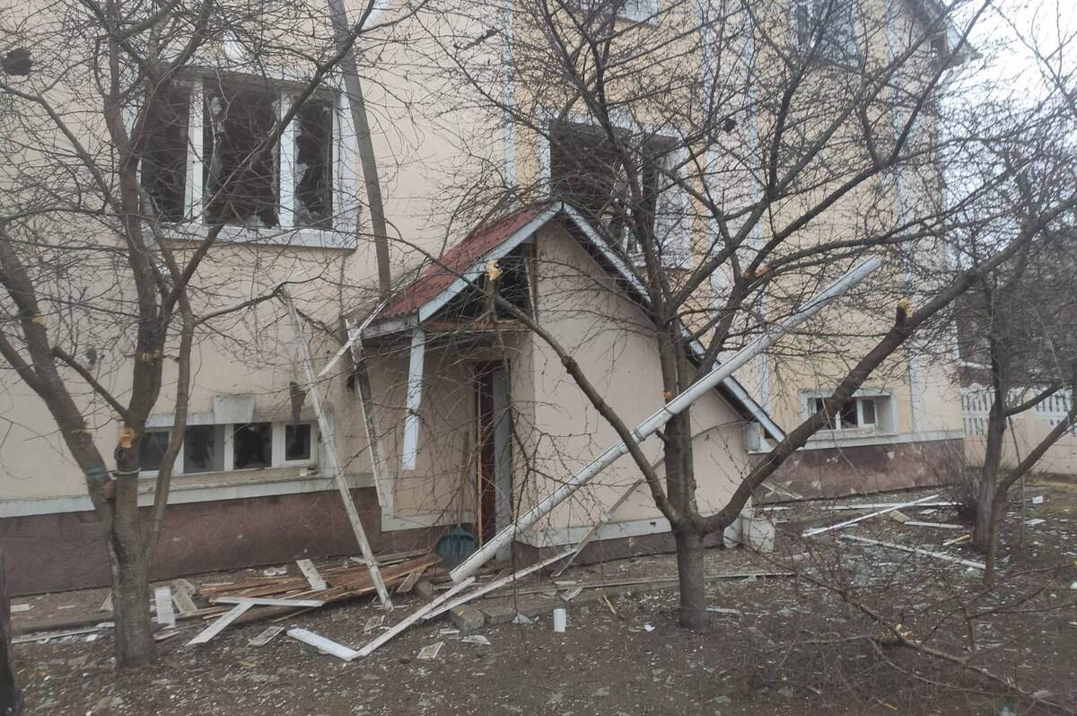 Російські атаки на українські міста: є постраждалі та руйнування