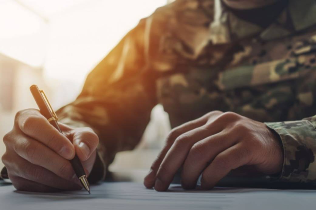 Від мобілізованого до офіцера: нові можливості для українців з освітою