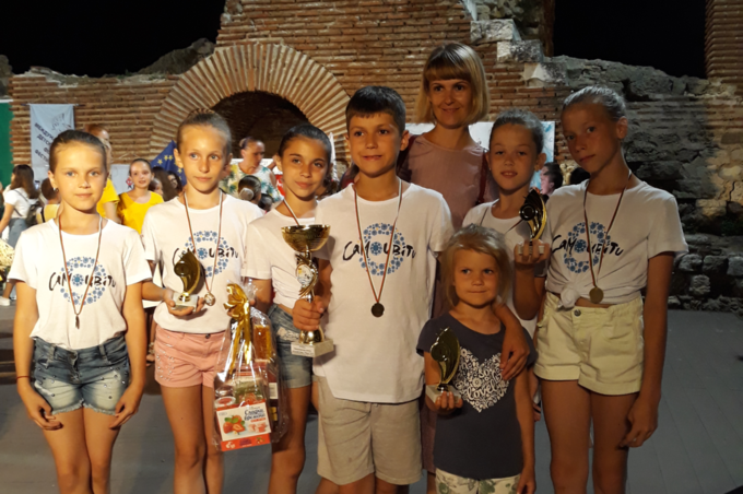 Гран Прі та чотири перші місця: результати виступу вінницького  колективу «Альфа Денс»у Болгарії