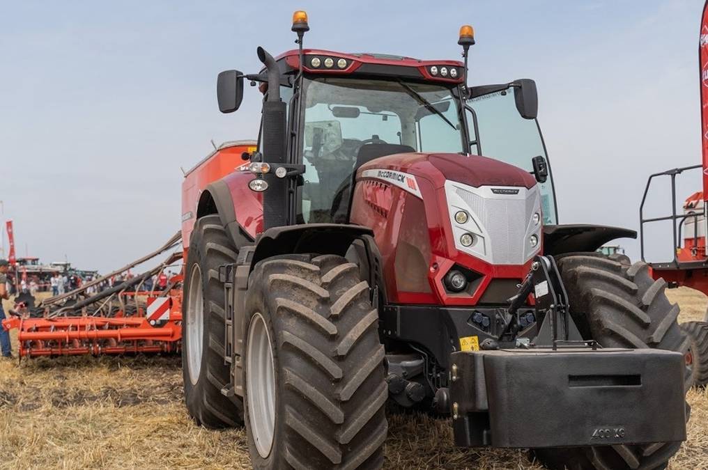 Уряд спростив для водіїв доступ до роботи на сільгосптехніці