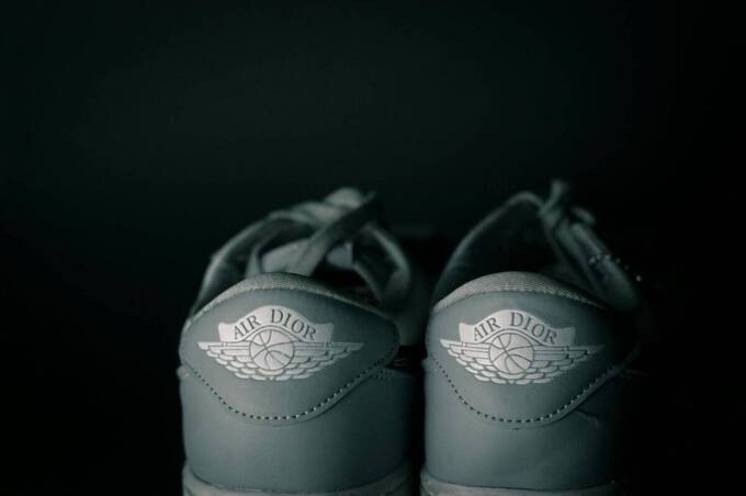 Ресейл кедів Dior: які моделі зростають у ціні і чому