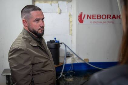 Ветеранське господарство «Neborak» розвиває виробництво креветок та раків на Вінниччині