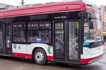 В одному з обласних центрів вдруге за місяць зросла ціна на проїзд у міському транспорті