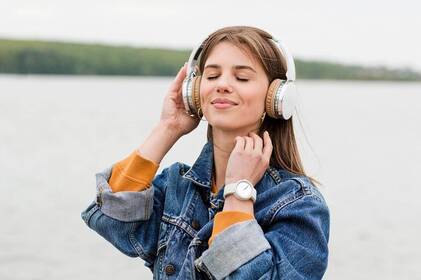 Вмикай «Гуляй радіо» та насолоджуйся музикою без пауз