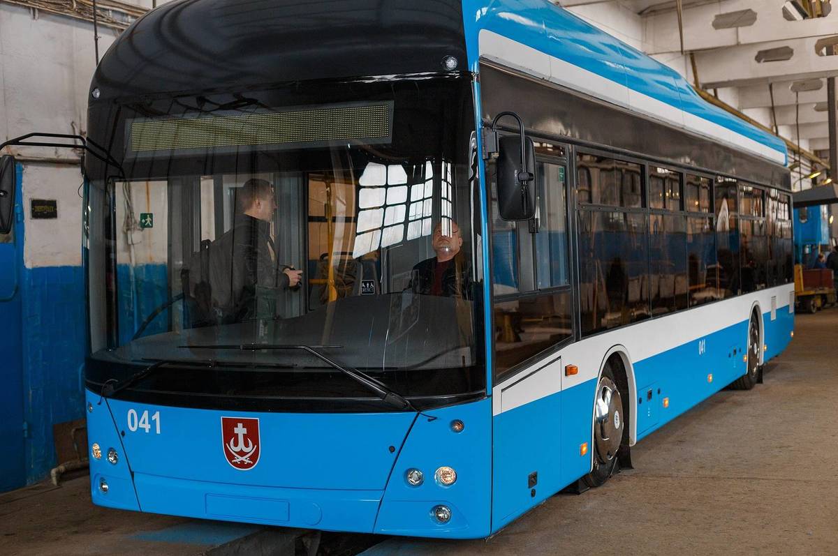 У "Вінницькій транспортній компанії" завершують виготовлення першого тролейбуса