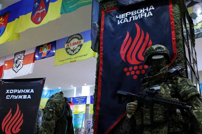 Експозицію про героїчний шлях бригади «Червона калина» відкрили у Вінниці