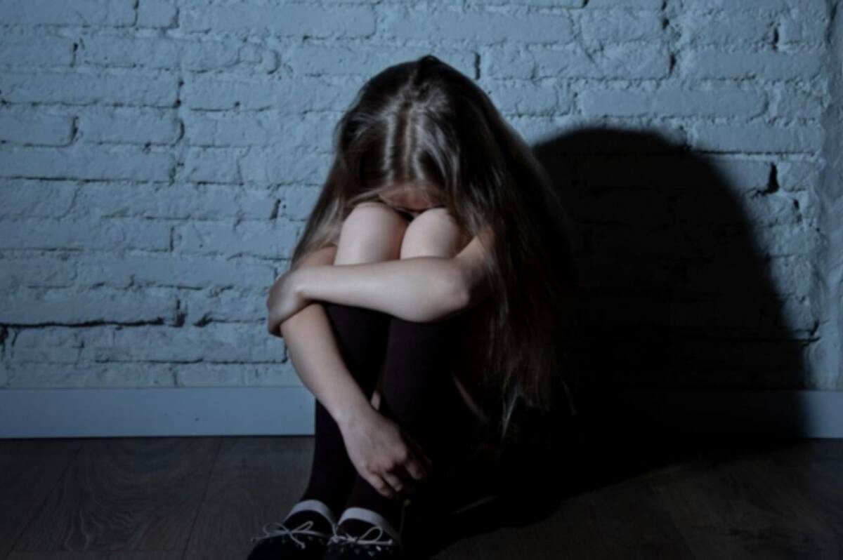 Жителю Вінниччини загрожує довічне ув’язнення за сексуальне насильство над падчеркою