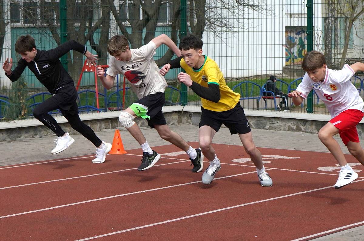 Швидкість, сила і командний дух: у Вінниці визначили кращих юних легкоатлетів