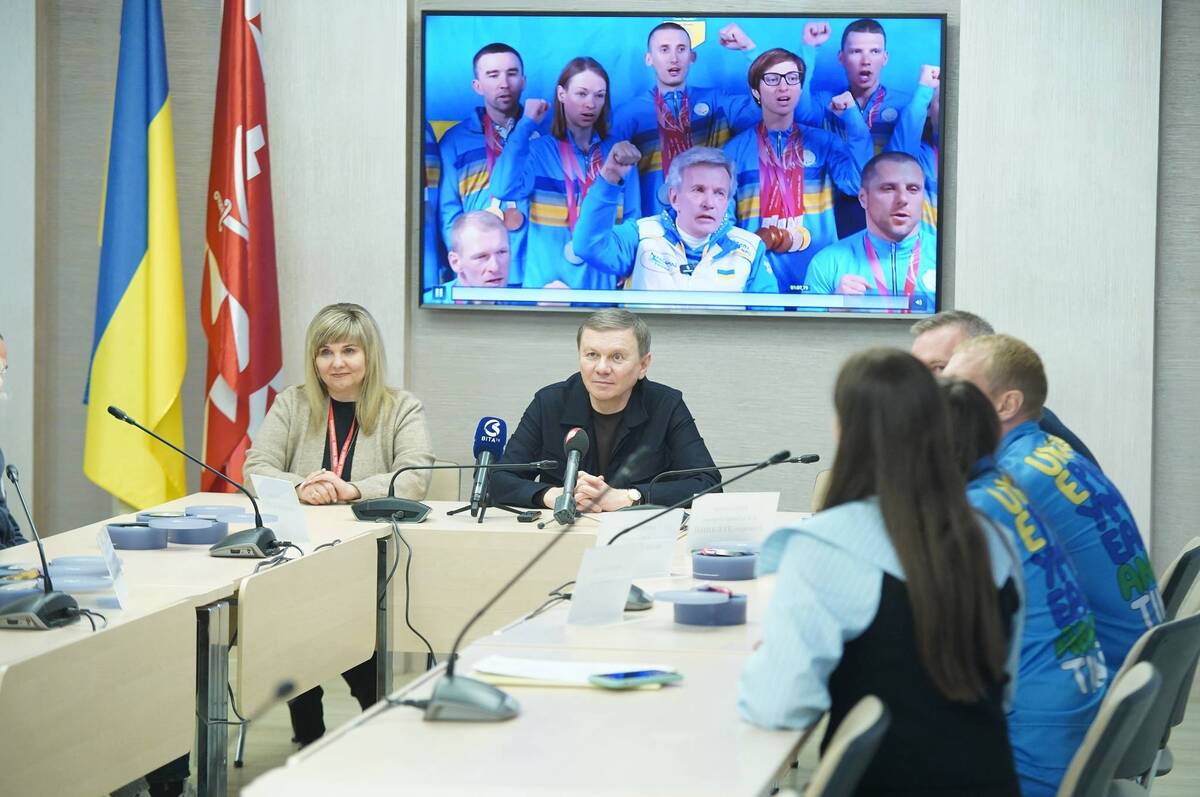 Сергій Моргунов зустрівся з вінницькими призерами зимових Паралімпійських ігор