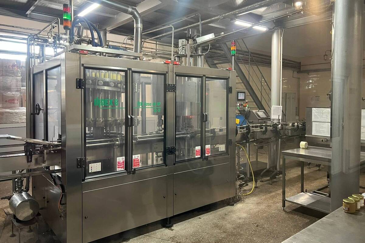 Вінницька смакохарчова фабрика запускає лінію виробництва сидру завдяки державній підтримці