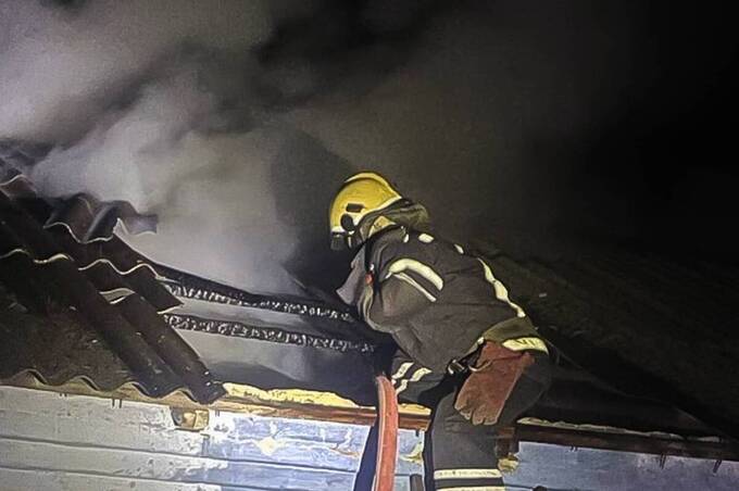 На Вінниччині через несправність пічного опалення згоріла господарська будівля