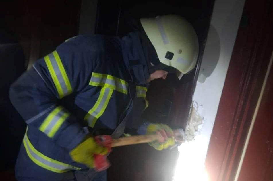 У Вінниці рятувальники врятували пенсіонерку, яка перебувала без свідомості