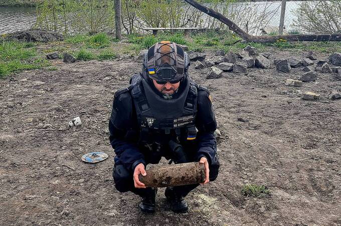 У Хмільницькому районі сапери ДСНС ліквідували вибухонебезпечні предмети