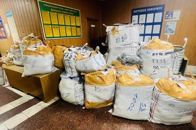 Під виглядом гуманітарки: на Вінниччині викрили незаконне ввезення товарів