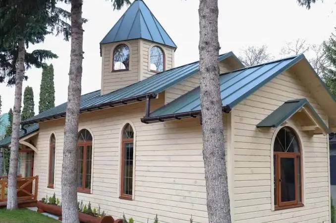 У Вінниці жіночий монастир Благовіщення Пресвятої Богородиці стане чоловічим