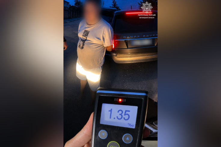 У Вінниці водій Range Rover перевозив дітей із понад 1,4 проміле алкоголю