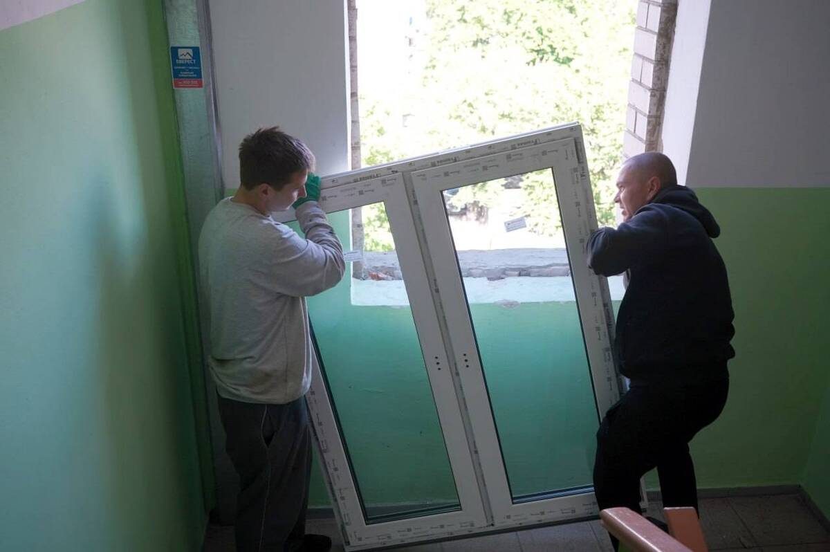 У вінницьких багатоповерхівках почали заміну вікон на енергоефективні в межах підготовки до зими
