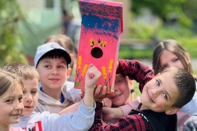 У Вінницько-Хутірському ліцеї пройшов практичний Екодень із висадженням пам’ятної алеї та майстер-класами