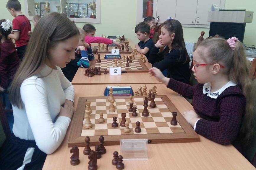 Юних шахістів запрошують поборотися за півмільйона гривень на турнірі, який увійде до Книги рекордів України