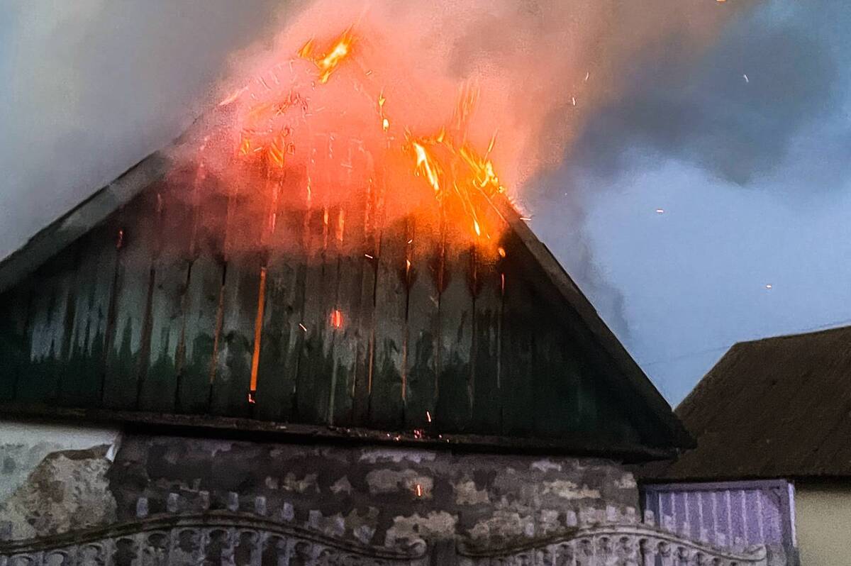 Ледь не залишилися без господарства: у Вахнівці через замикання спалахнула пожежа