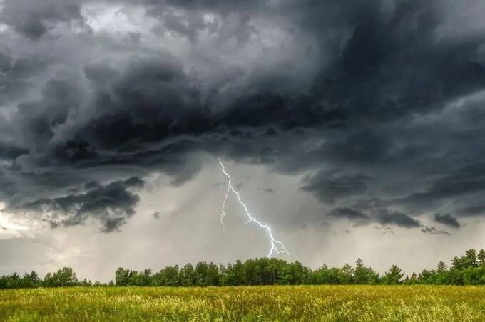 У Вінниці та області 11 червня очікують грози, град і сильний вітер