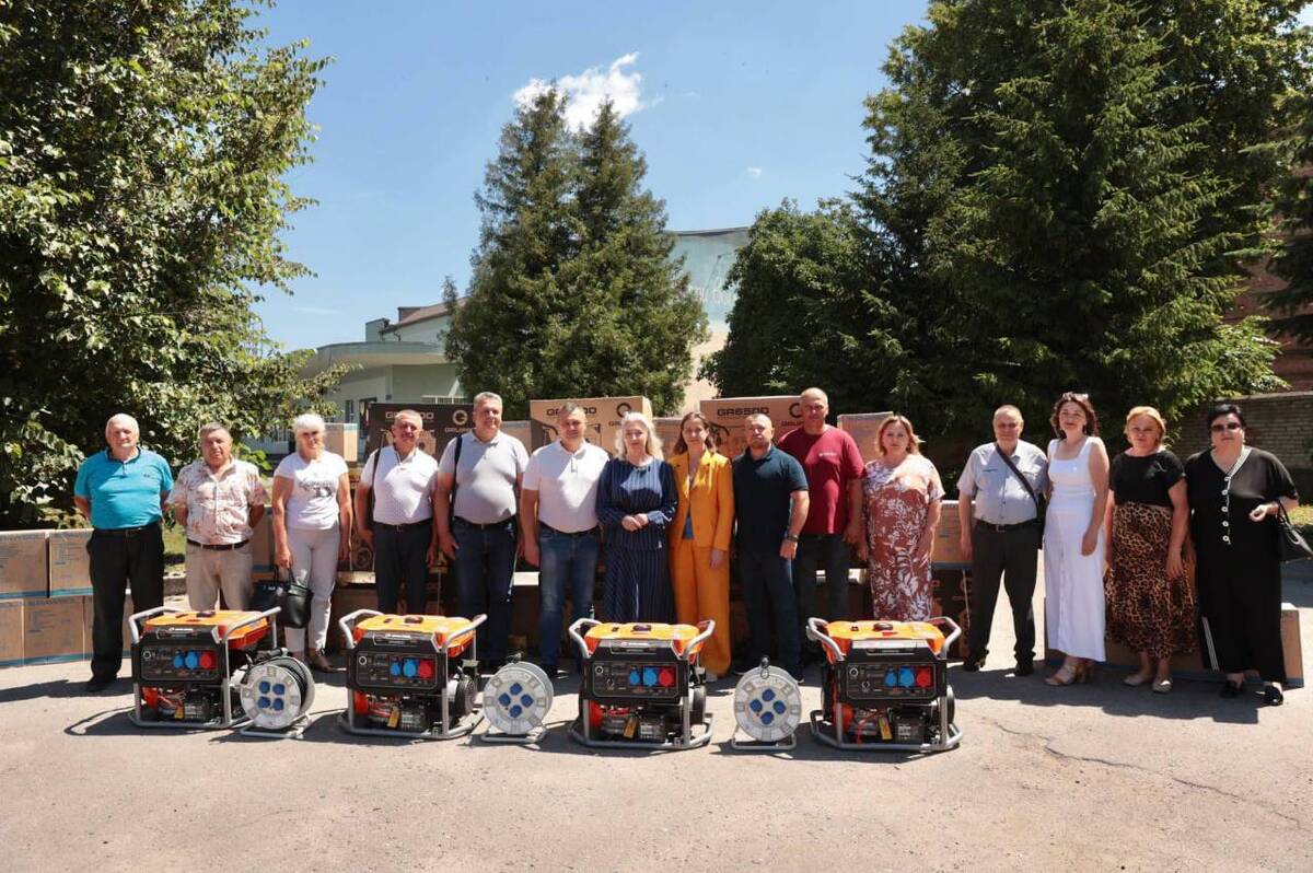 Чотири громади Вінницької області отримали генератори від польських партнерів