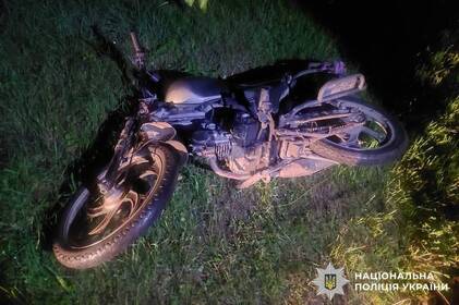 На Вінниччині мотоцикліст у стані сп'яніння наїхав на пішохода: що відомо