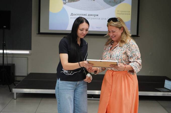 Десять вінницьких ОСББ отримали гранти на облаштування безбар’єрності