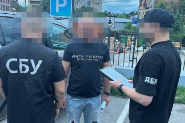 Посадовець Вінницької митниці постане перед судом через побори з підприємців