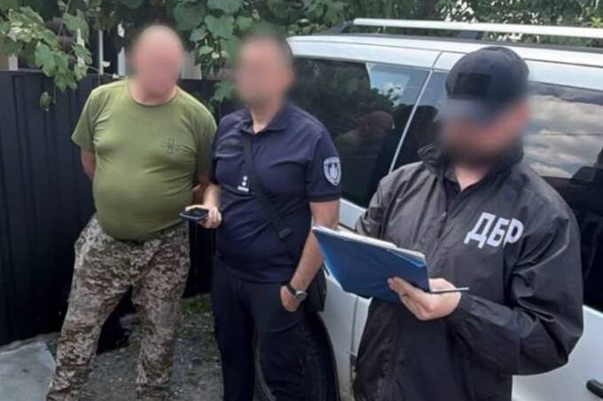 На Вінниччині двох військовослужбовців підозрюють у схемі з оформленням інвалідності