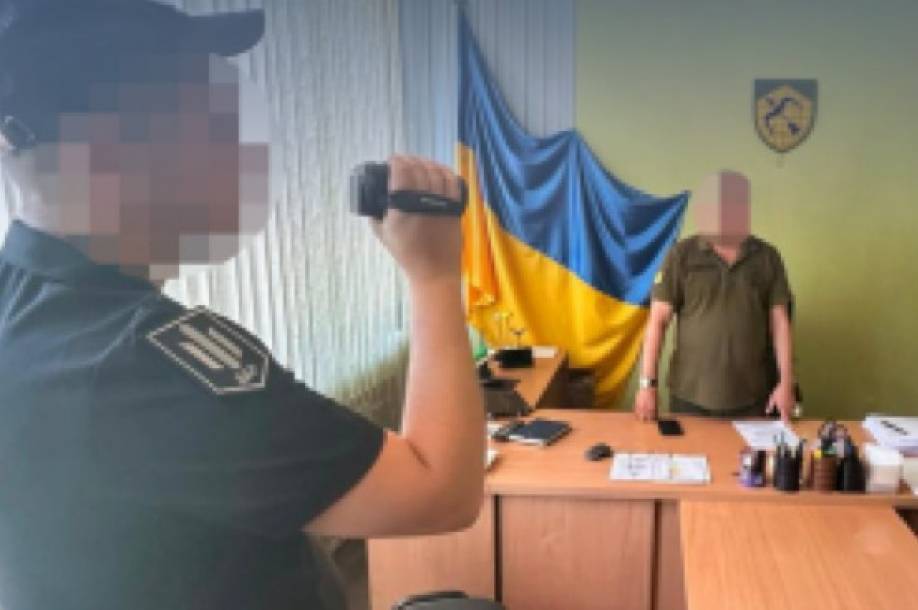 Спецоперація «Чесний призов»: на Вінниччині викрили посадовців ТЦК