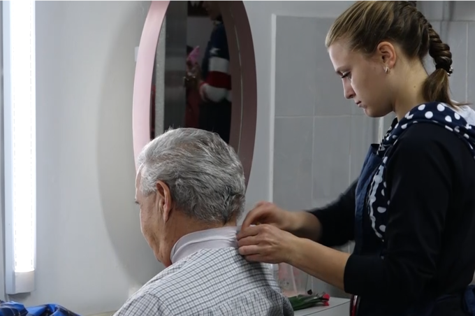 7 травня у сімох перукарнях Вінниці стригтимуть ветеранів безкоштовно