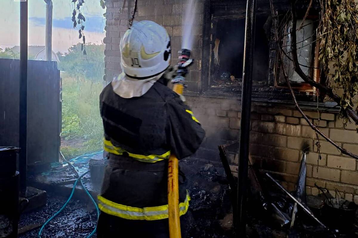 У Вінниці невідомі підпалили двері квартири на вулиці Дачній