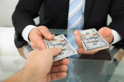 Як ухвалювати фінансові рішення без емоцій: поради експертів